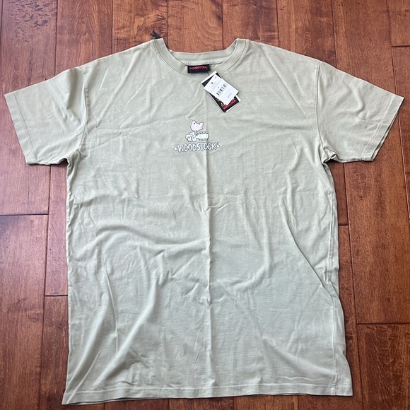 NWT Cotton On Short Sleeve Oversized Woodstock Summer Of Love Tee Size M - Picture 1 of 6
